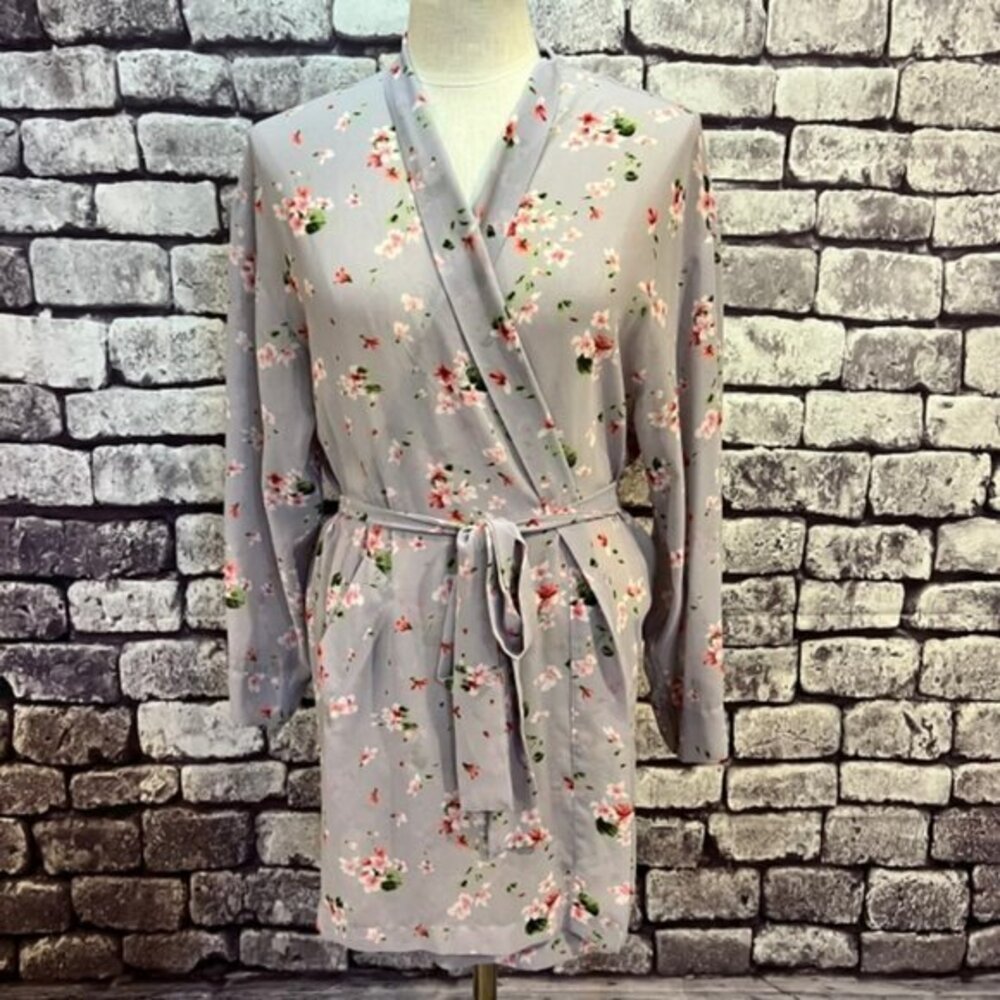 Victorias Secret Lavender W/ Floral Print Robe One Size